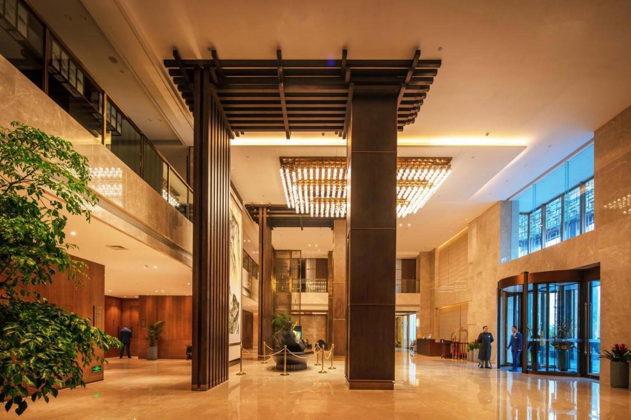 Wyndham Shiyan Downtown Hotel Екстериор снимка