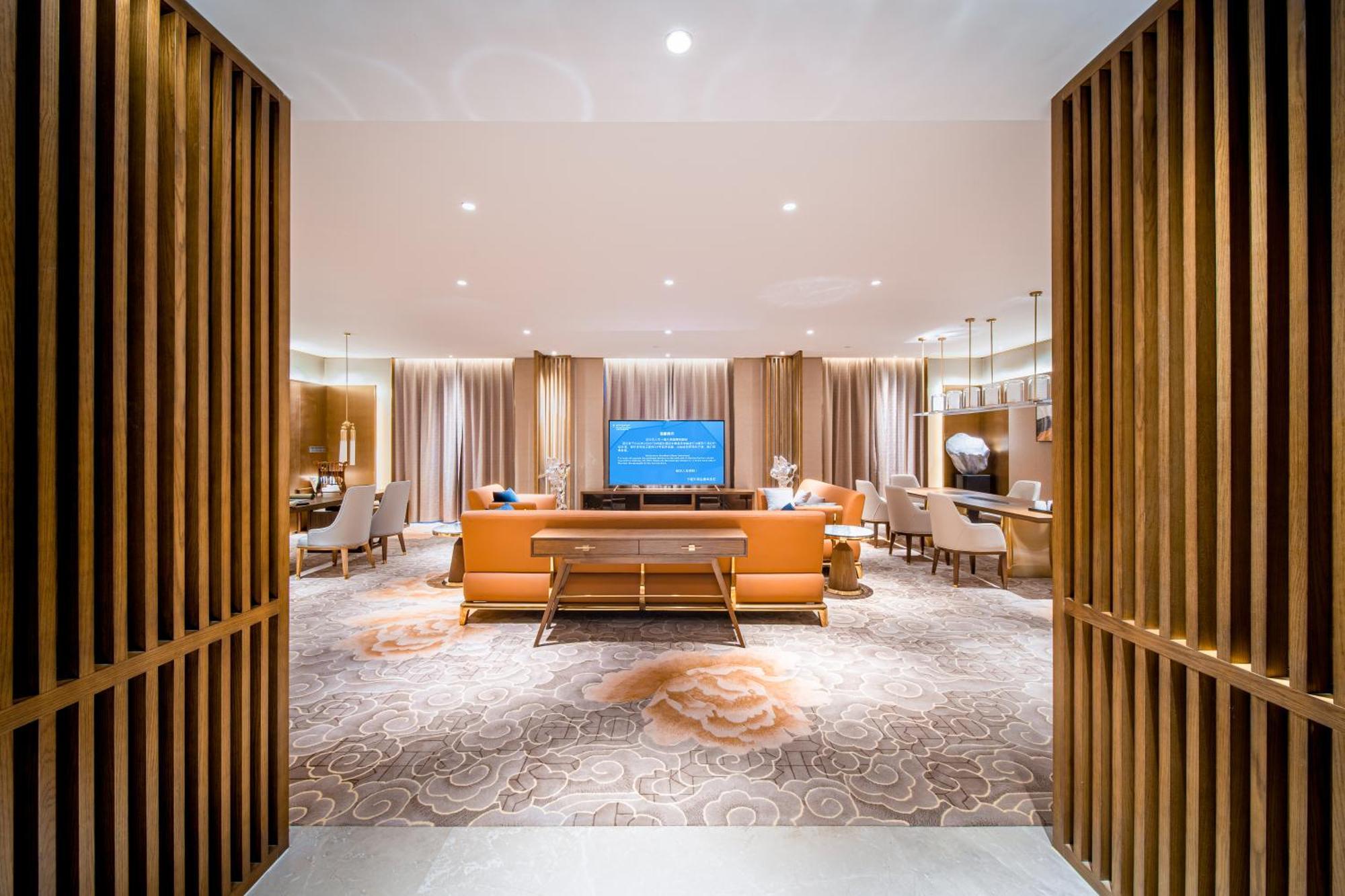 Wyndham Shiyan Downtown Hotel Екстериор снимка