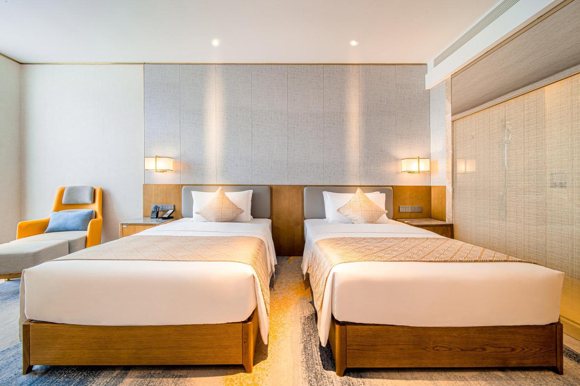 Wyndham Shiyan Downtown Hotel Екстериор снимка